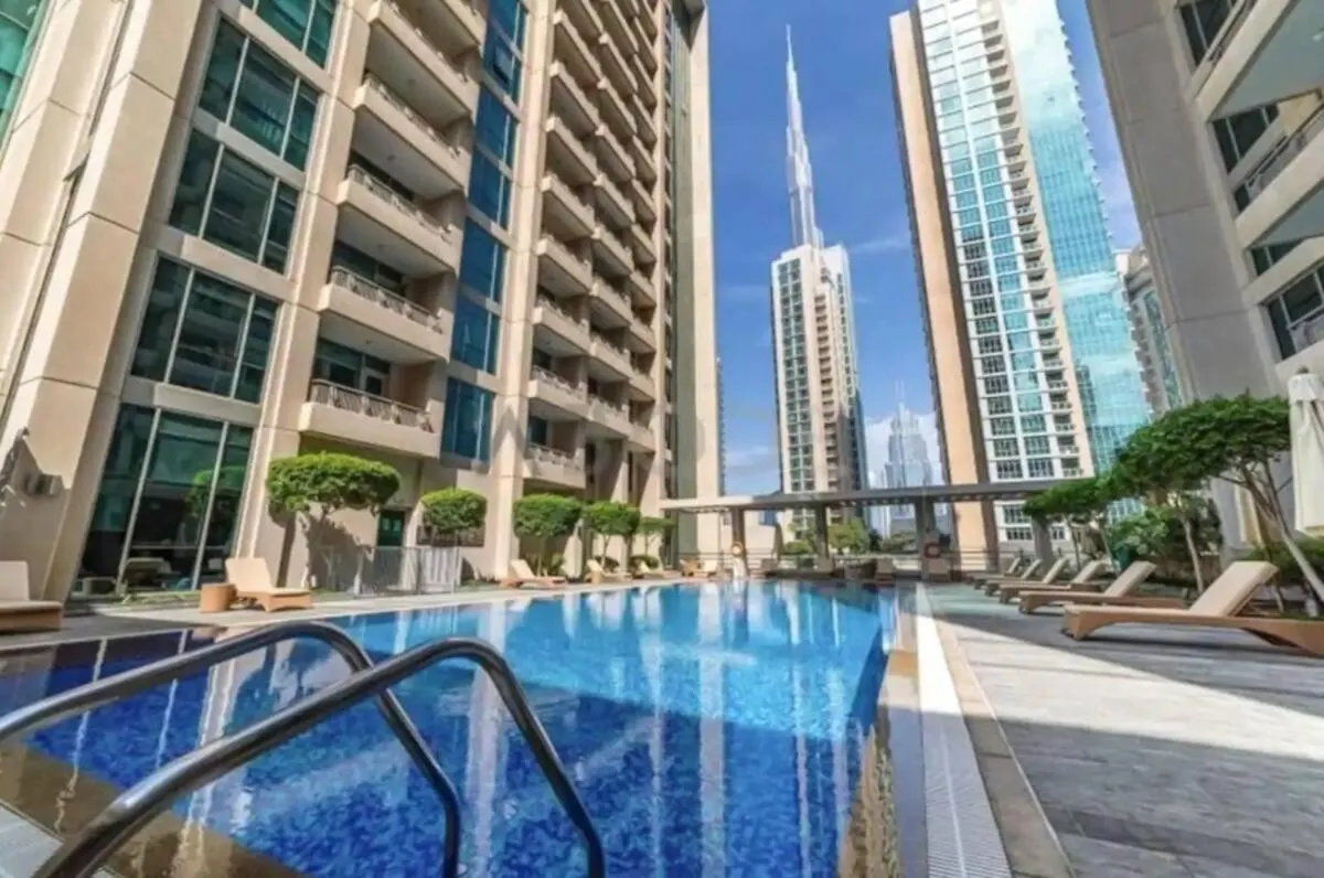White Sage - Fountain View Stylish Apt With Spacious Terrace Dubai Apartment