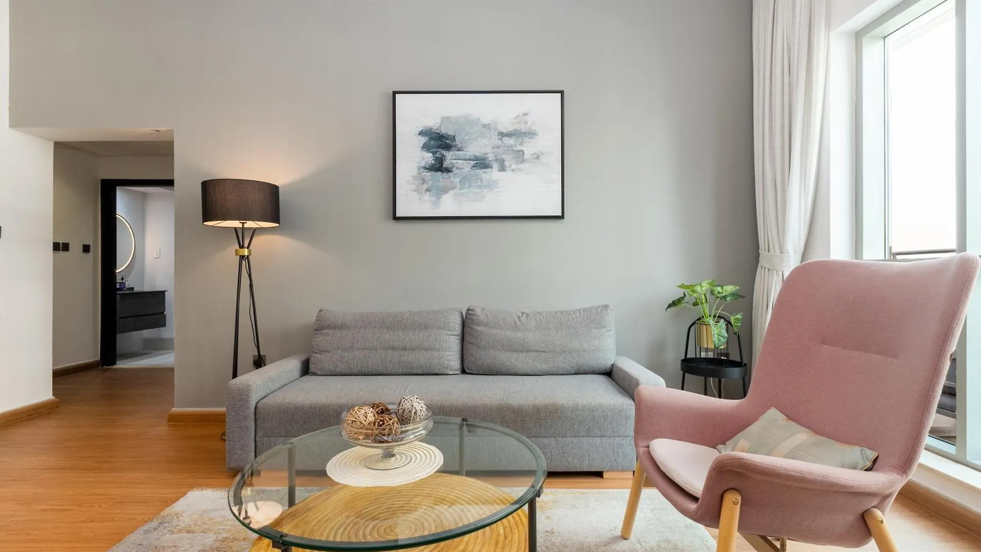 Apartment White Sage - Fountain View Stylish Apt With Spacious Terrace Dubai
